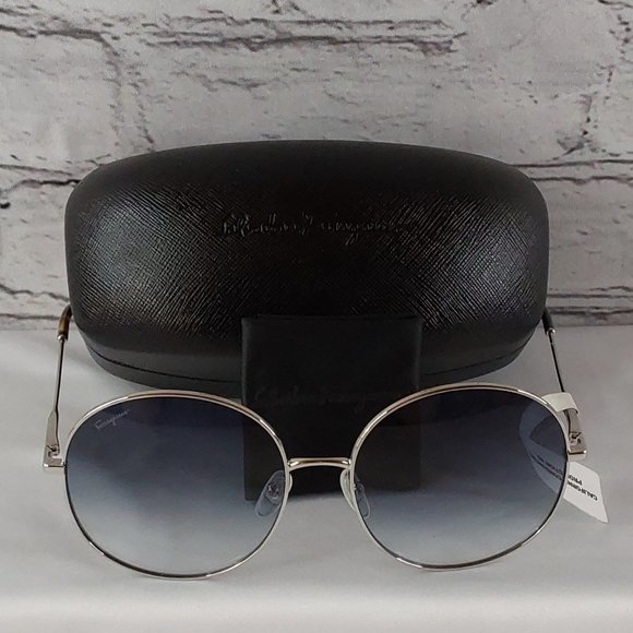 'SALVADOR FERRAGAMO' SMOKY-EYE LENSE ROUND FRAME SUNGLASSES & CASE SET - Picture 3 of 16